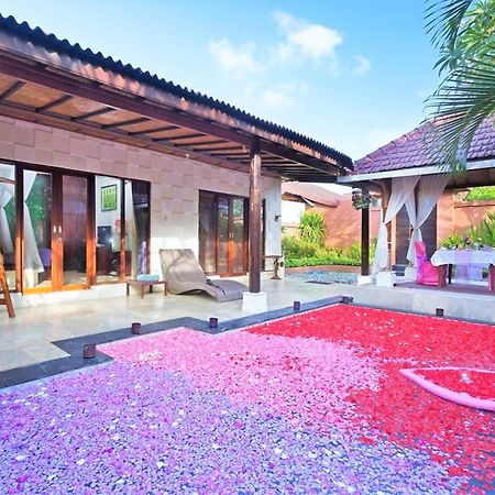 One Bedroom Private Villa Kuta 塞米亚克 外观 照片